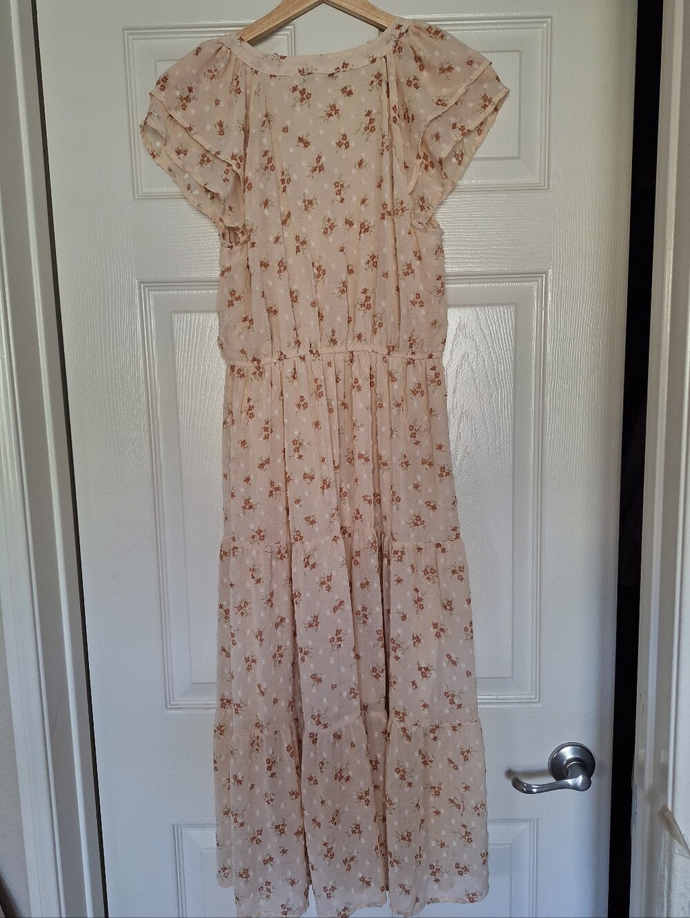 Moon River Floral Swiss Dot Tiered Midi Dress Tie Neck S - Picture 5 of 11